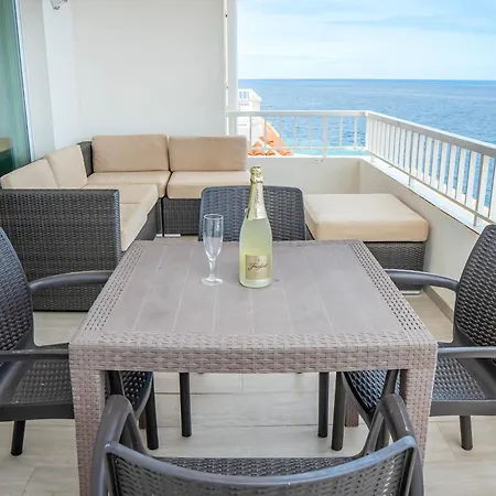Appartamento Spacious With Breath-taking Ocean Views, 13 *