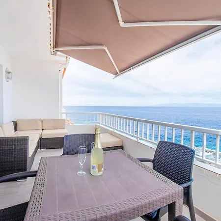 Spacious With Breath-taking Ocean Views, 13 Appartamento Puerto de Santiago (Tenerife)